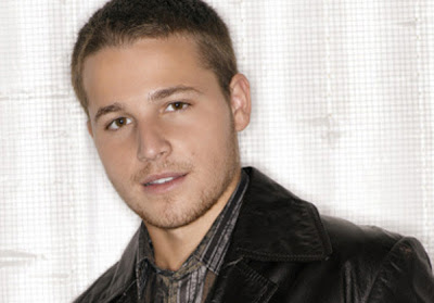 Desperate Housewives Chit Chat Andrew Van De Kamp Shawn Pyfrom Bio