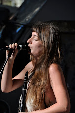 Lola Lesne, chanteuse, Le hot club de Tordères