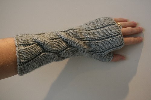 [2073937561_e81ce37086.jpg]