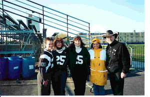 Dina...(on left) with Mar, Mom L., Susan, & Glennski