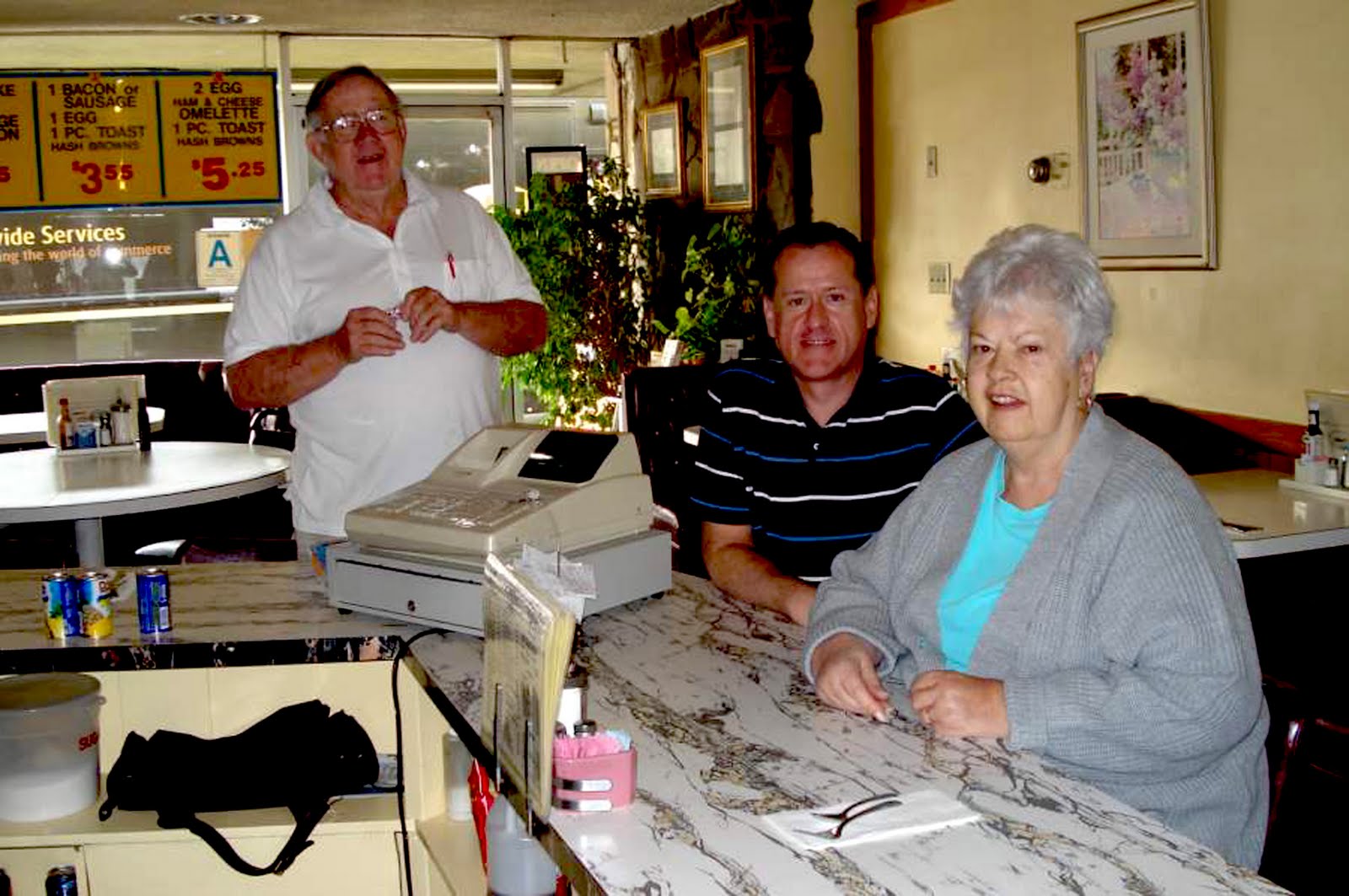 The Museum of the San Fernando Valley JOYCE'S COFFEE SHOP A NORTHRIDGE