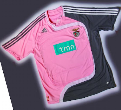 MACA(U)quices: Rosa à benfica.