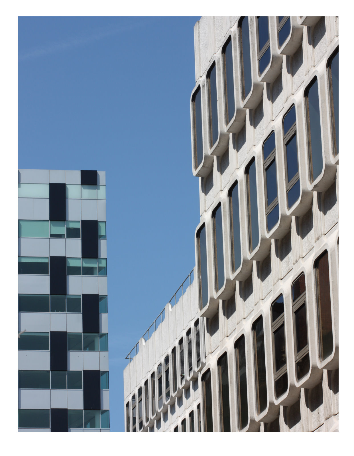 [Blue+and+white+one.jpg]