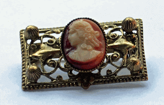 Vintage cameo bar brooch Vintage cameo bar brooch