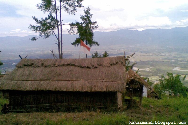 Sekolah Daun, Dusun di Atas Awan Topesino - Kakarmand Palu