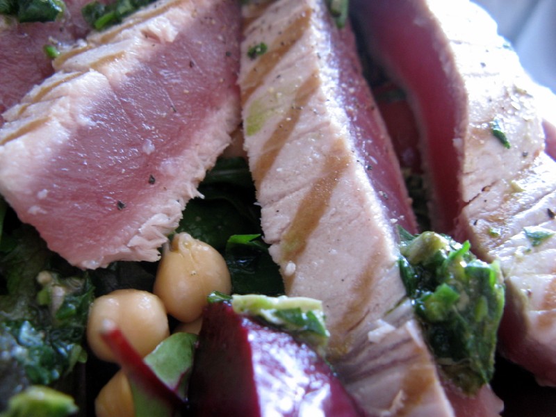 [Tuna+Salad+close+up(800+x+600).jpg]