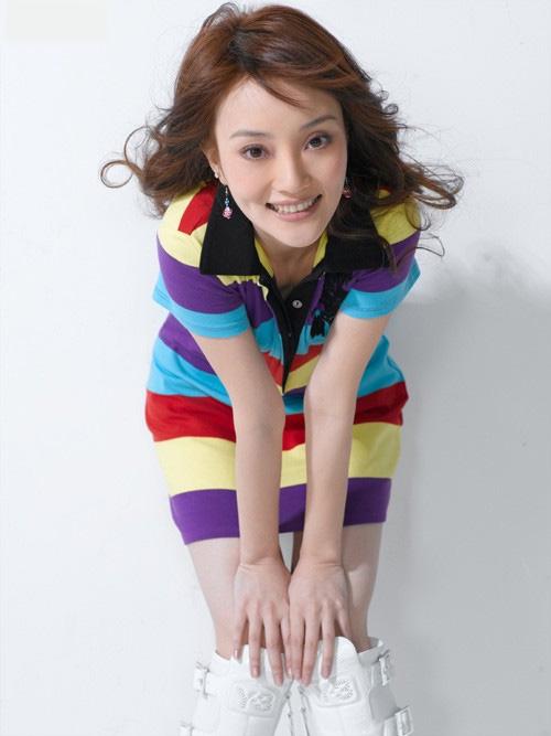 eChinaTourism.com: Chinese Beautiful Actress Li Xiao Lu