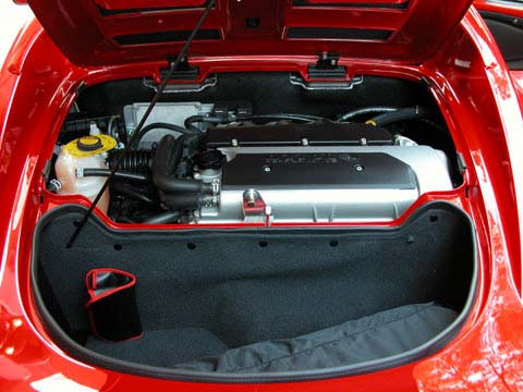 Umberto Sanna prova la Lotus Elise S MY 2013