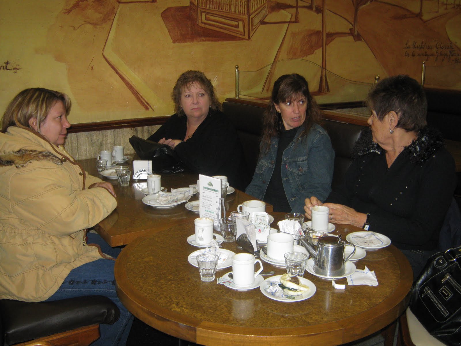 Taller Azahares: Exposicion de Arte Junio 2010