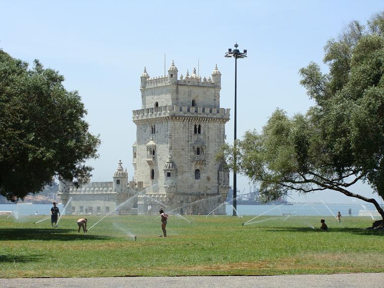 [lisboa3.JPG]