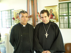 S.E Rev Monseñor Teofanos y frater Stephanos