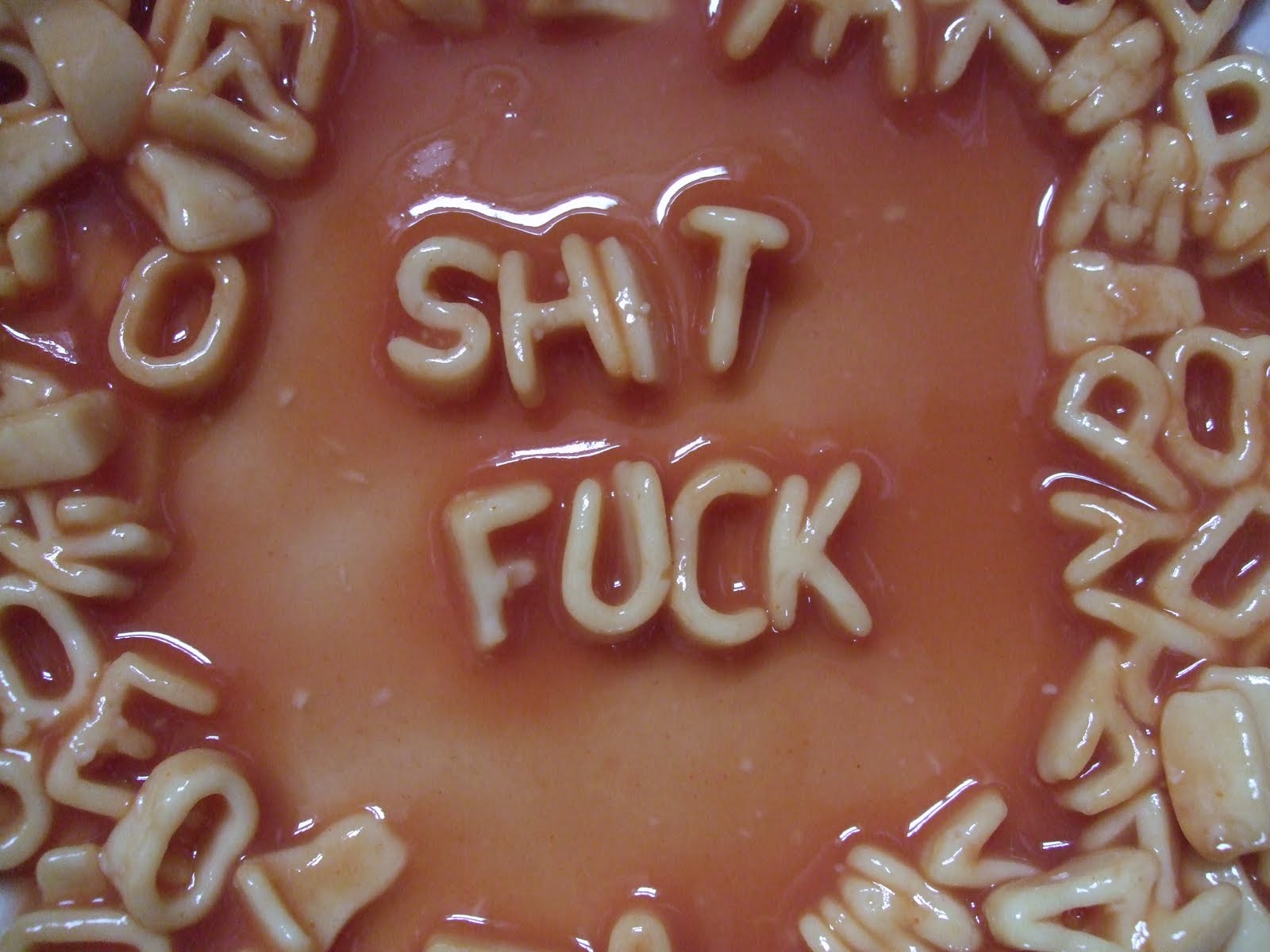 Alice is in Wonderland Don't Play With Your Food!