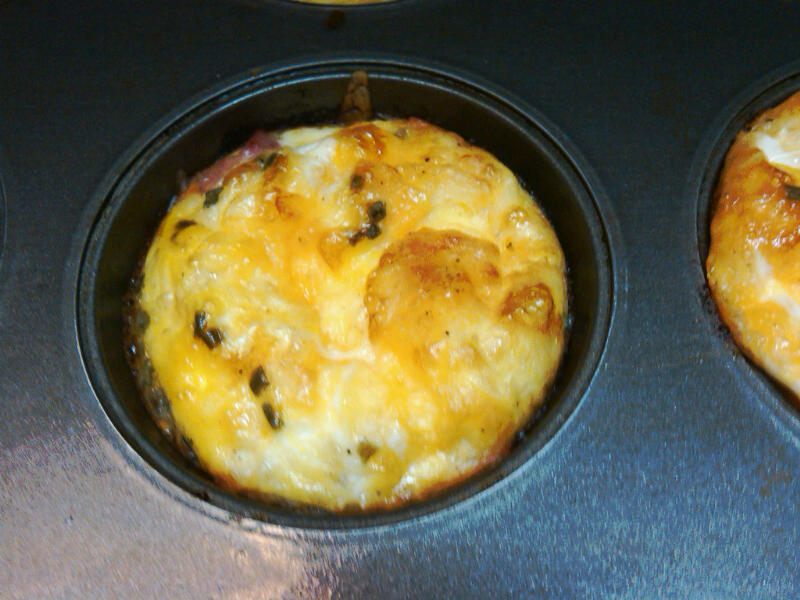 3 Sisters Losing It! BREAKFAST!!! Ham, Egg & Cheese Cups 106