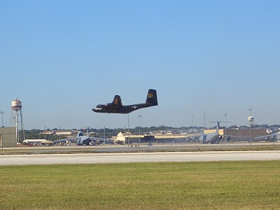 Lackland AFB Air Fest: C-7 Caribou Approaching