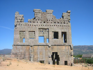Torre romana de Centum Cellas, en Belmonte (Castelo Branco, Portugal)