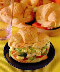 sandwich  de pollo con durasno