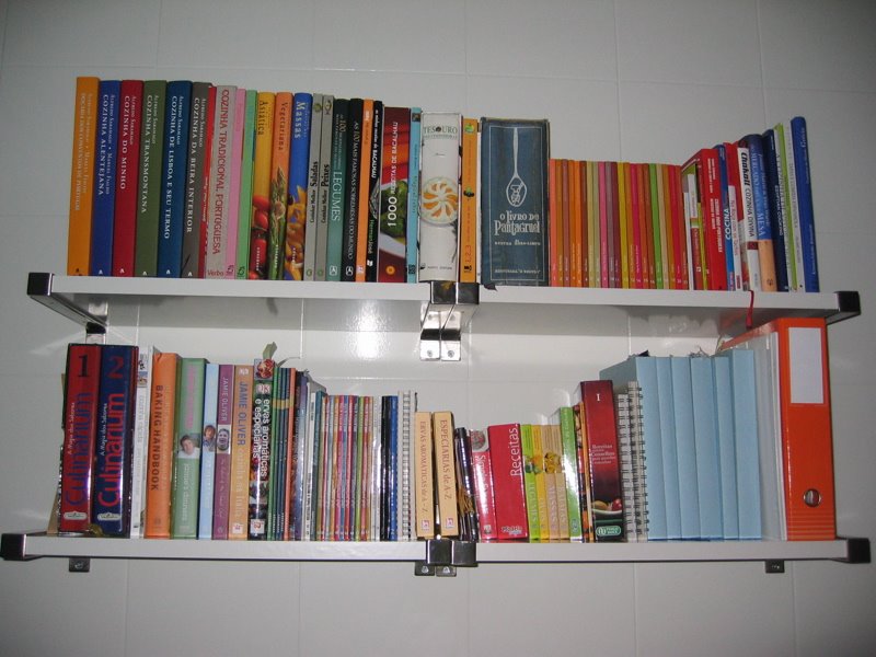 [prateleiras2.JPG]