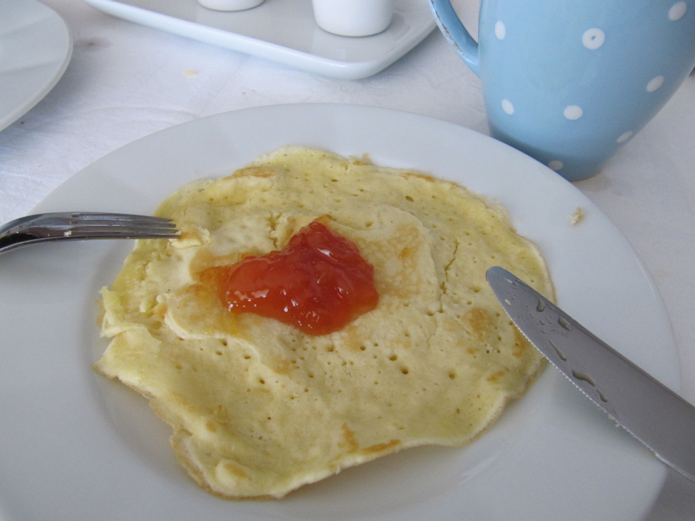 [panqueca_com_doce.JPG]