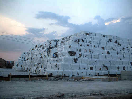 [villa_literno_ecoballe_5.jpg]