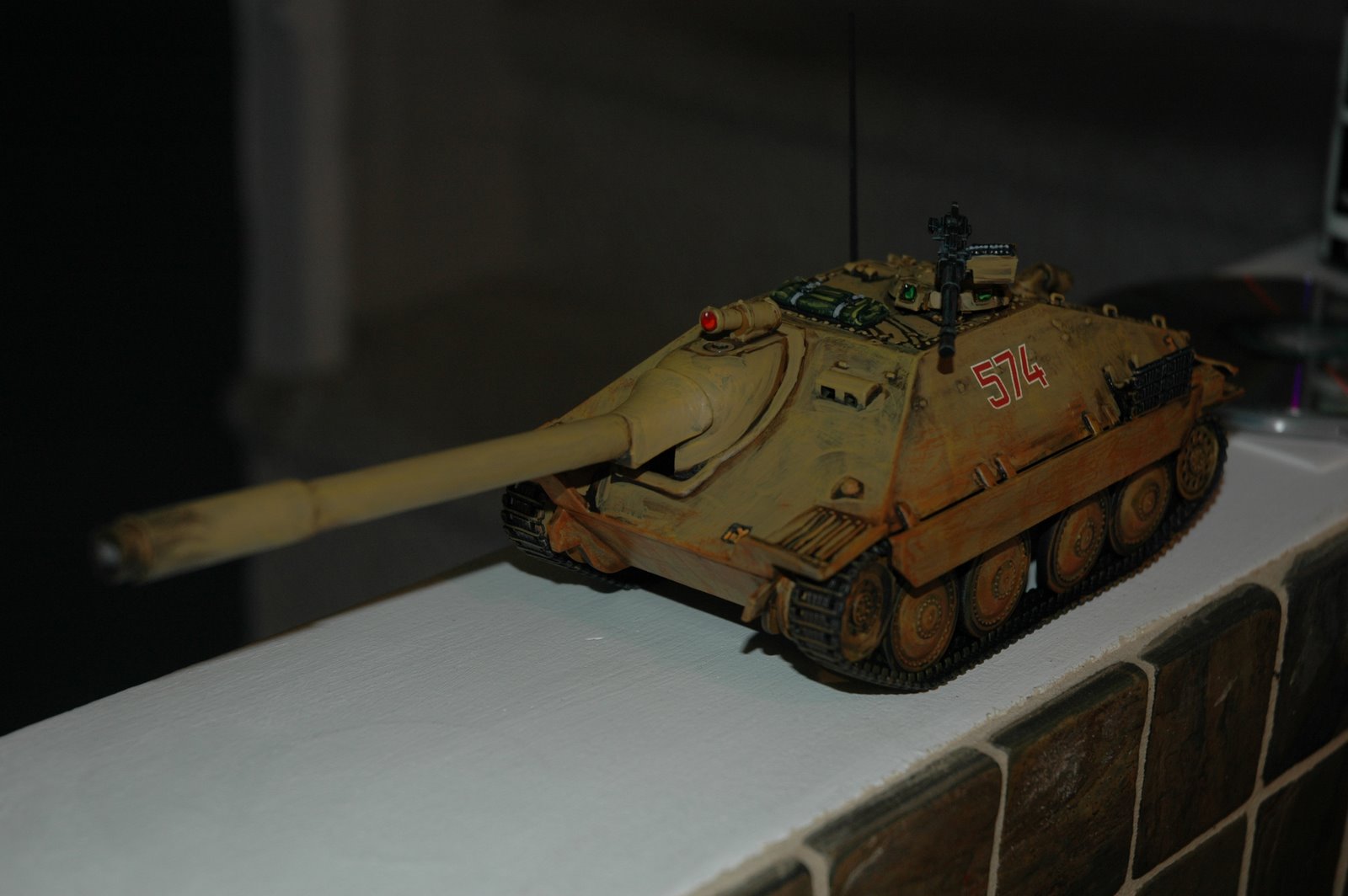 [Sapce+Hetzer+3.JPG]