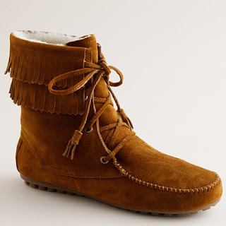 EMM (pronounced EdoubleM): Minnetonka Shearling Lined Boots