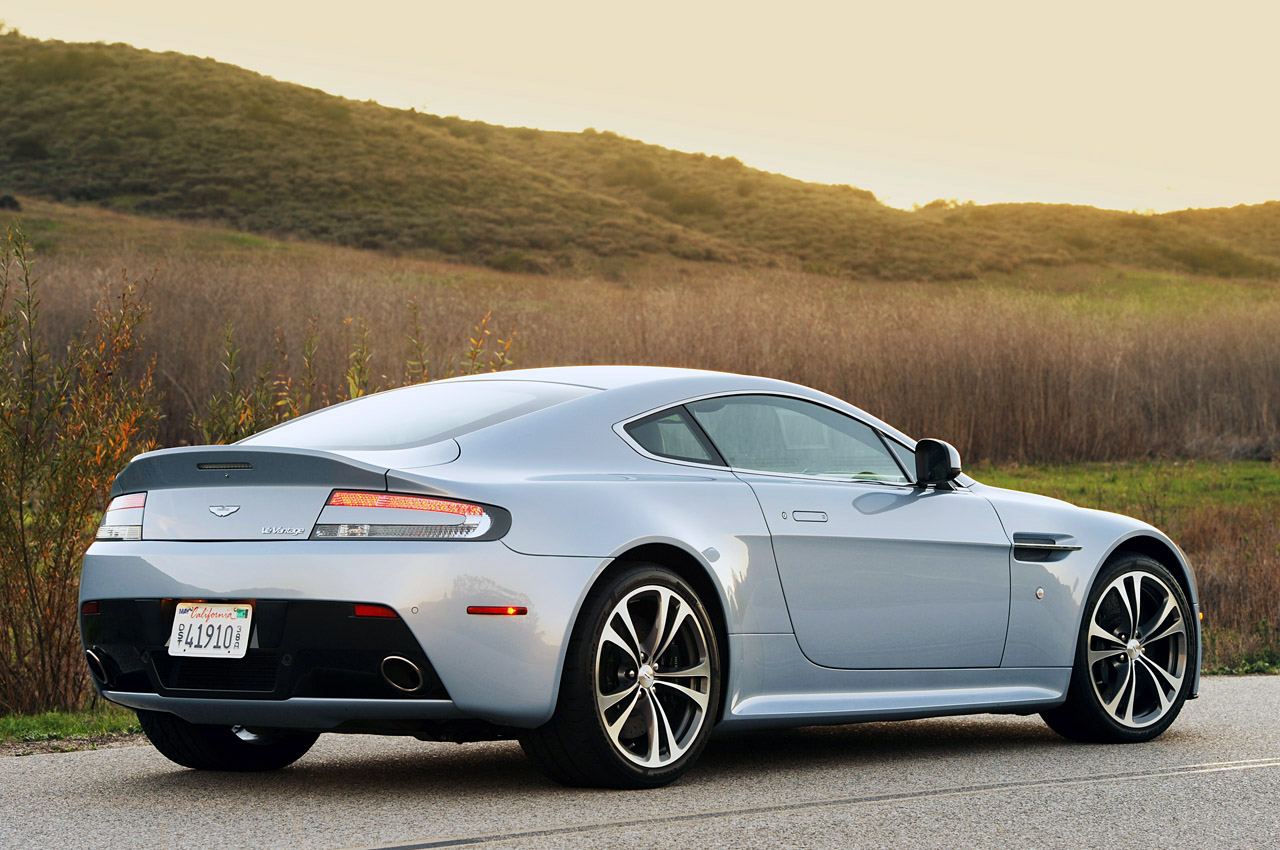 Aston martin 12