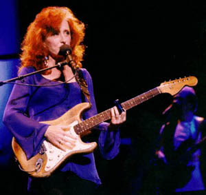 Rock Trezor: BONNIE RAITT - Birthday