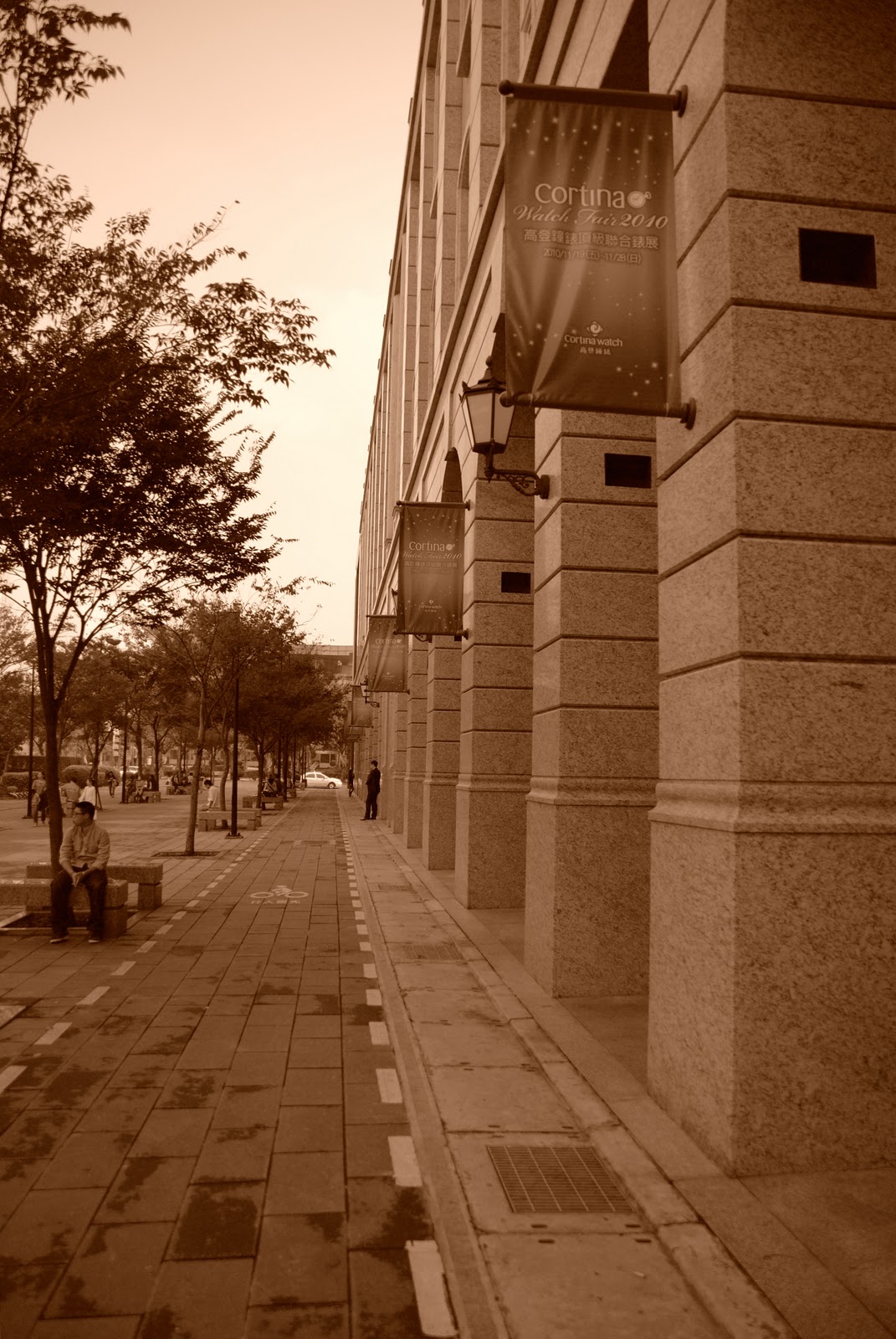 Depository Bank of Zurich I shoot my own photos