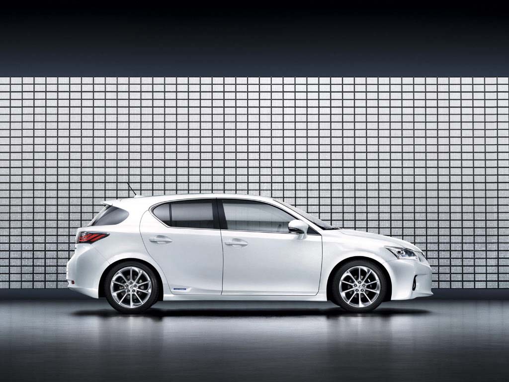 soo cool pics: 99 WALLPAPERS: LEXUS CT200h WALLPAPERS