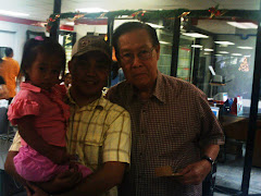 Me, my daugther and Augusto Victa (Tata Ogot), director of Tiya Dely drama program