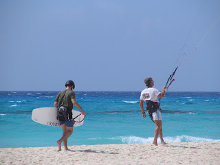 , Bonjour du Qu&eacute;bec, Playa Del Carmen Kiteboarding