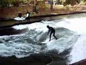 river-surfing-03