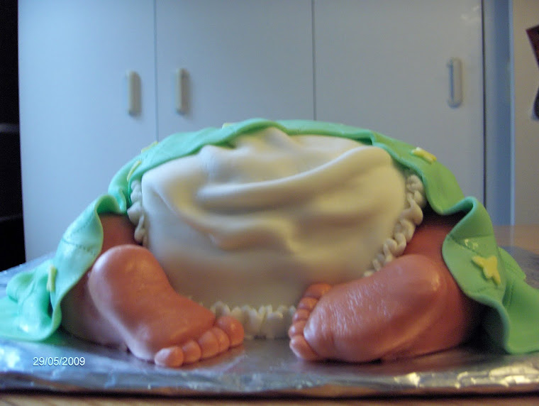 LeeAnns Custom Cakes