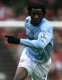 BENJANI MWARUWARI 100 GREATEST ZIMBABWEANS
