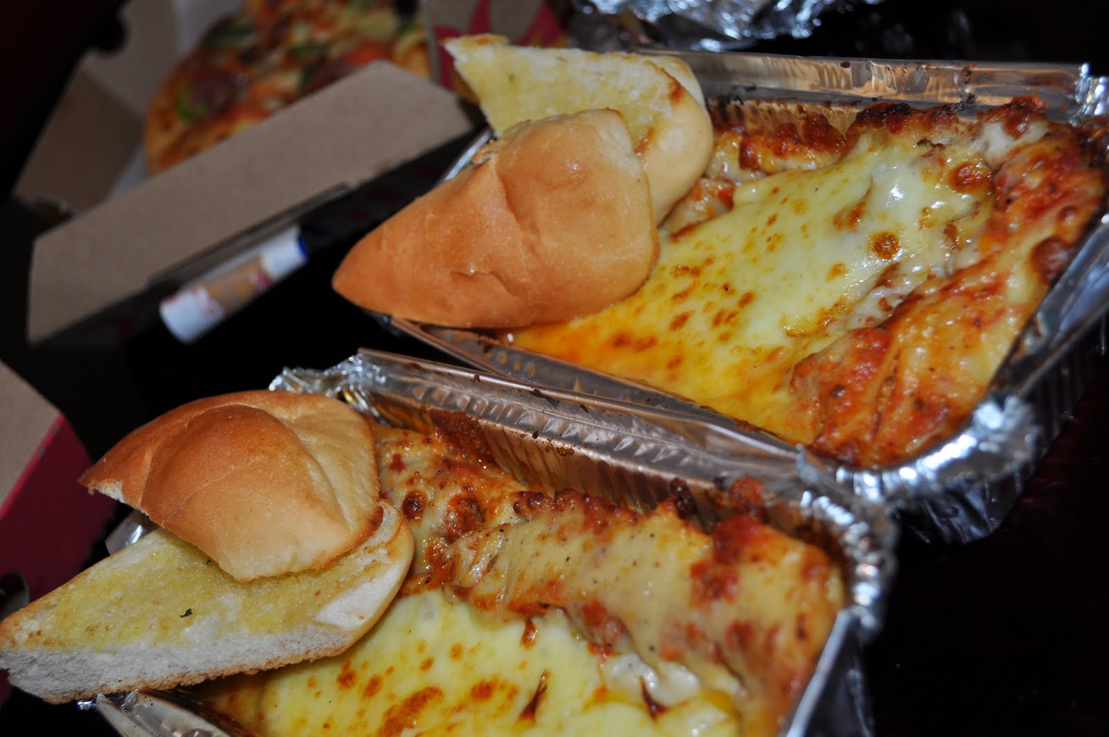 JessKITCHENLab Pizza Hut Delivery! Brunei