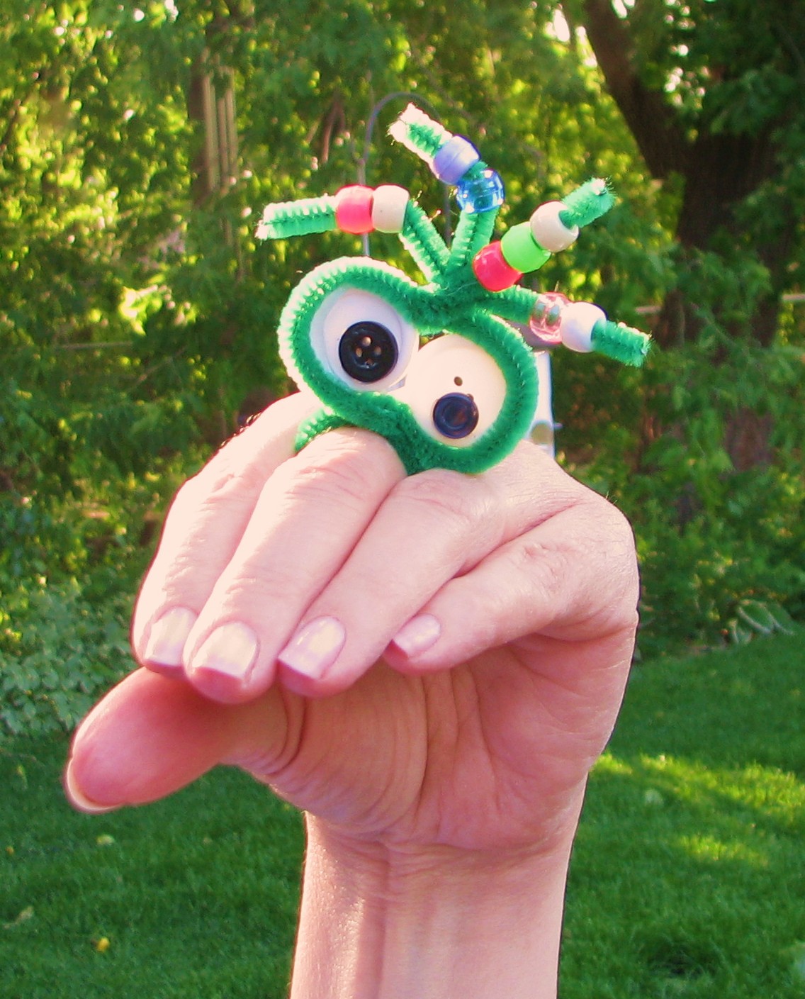Grandma's Art Day Pipe Cleaner Hand Puppet