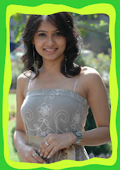 Cute Girl Smiley Face Wallpaper