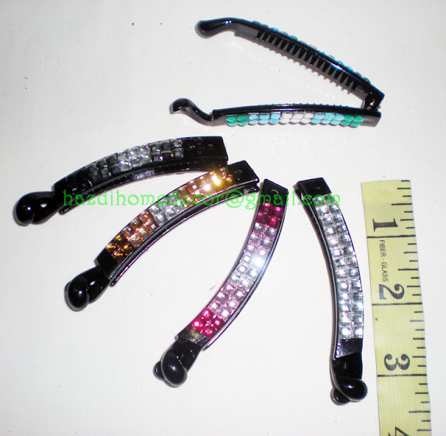 Hazdihomedecor Online Shoppe Medium Banana Clips RM 4.00 each