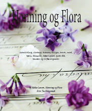 Her kan du bestille vores bog. klik på billedet.www.honningogflora.dk Her kan du se mere.