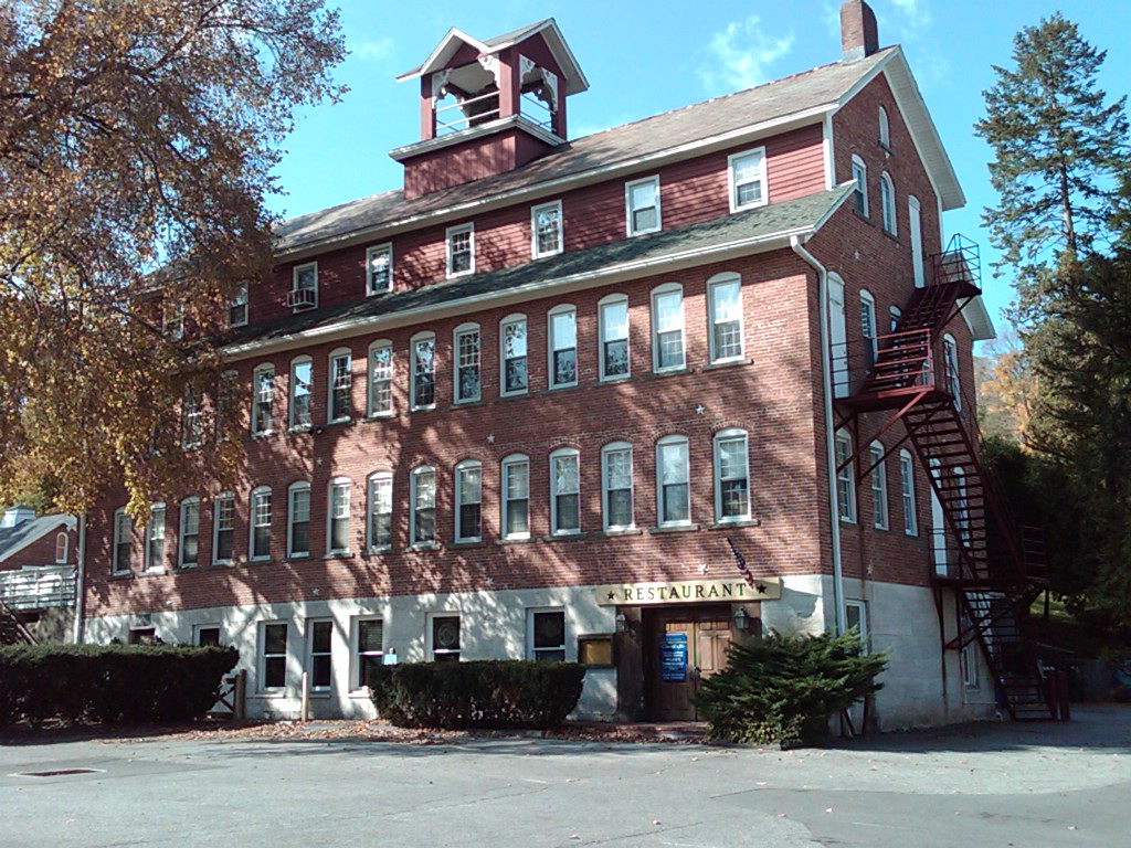 travels Lakeville, Connecticut