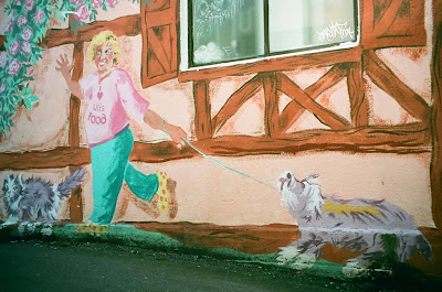 dog mural