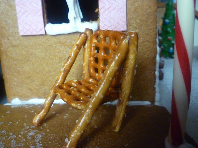 Little Kitchen, Lovely Food.: Our First Annual Gingerbread House