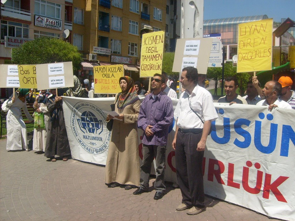 [S6307486-784483.JPG]