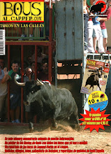 PORTADA DE LA REVISTA BOUS AL CARRER