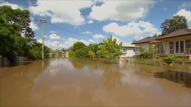maps of australia floods. BBC America has maps, video,