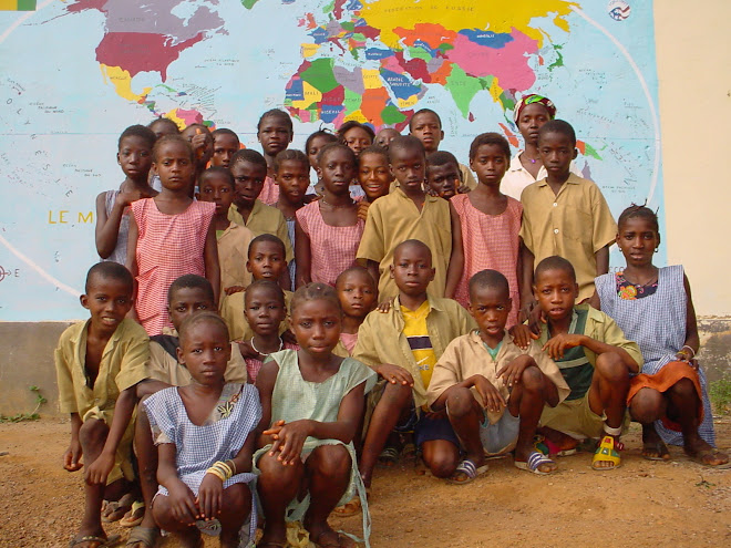 Falessade elementary school class with World Map Project, Guinea