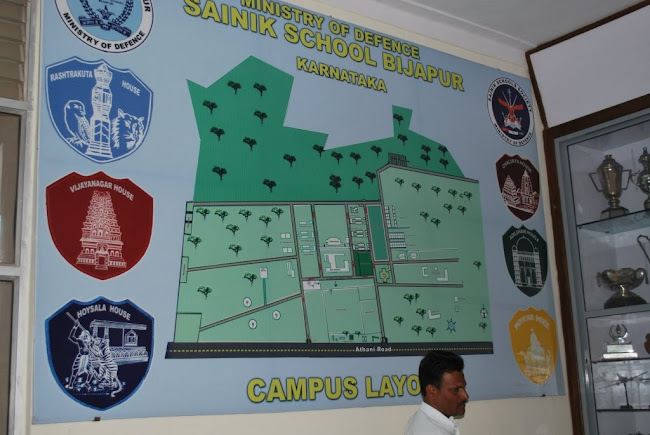 Layout of the Campus (2)
