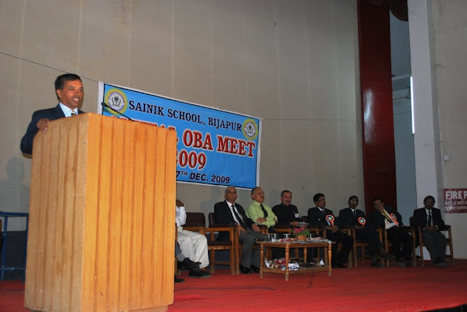 2.Ajeet Major General VS Soman Goudar, UYSM, AVSM, VSM, addressing Ajeets at SSBJ Campus Dece 2009