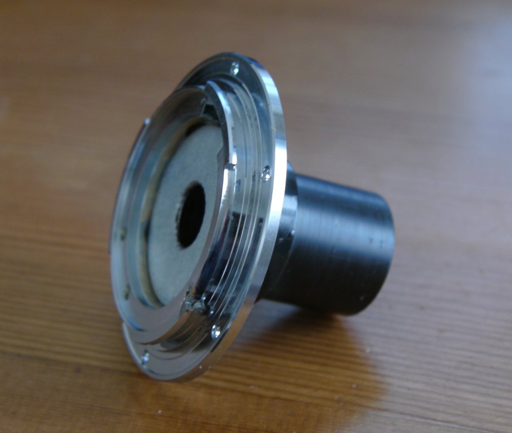 [nikon-microscope+adapter.jpg]