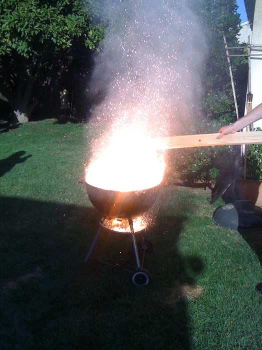 [liquid+oxygen+BBQ+barbeque.jpg]